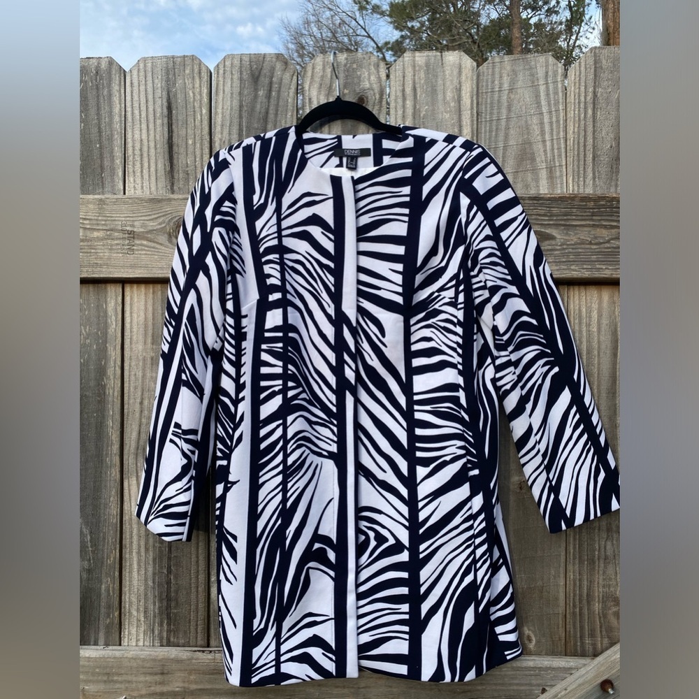 Dennis by Dennis Basso Zebra Print Long Sleeve Jacket Sz 8